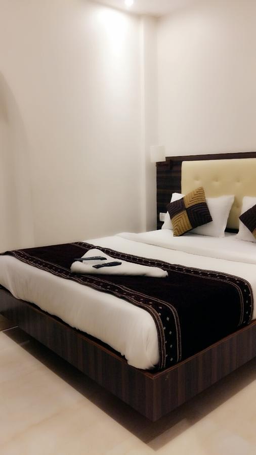Hotel Golden City Mumbai Exterior photo